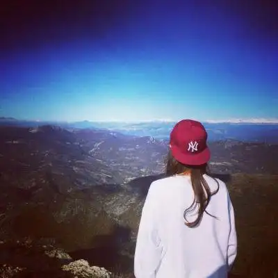 女生背影头像唯美意境_女生头像_我要个性网