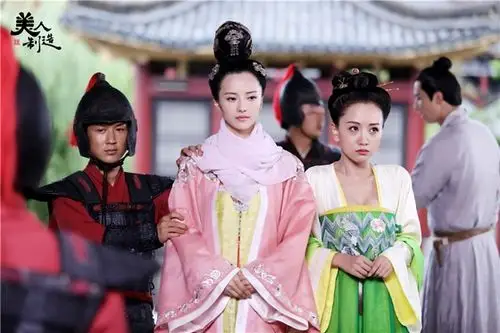 美人制造>张芷溪绝招防寻仇 关智斌出轨有苦衷