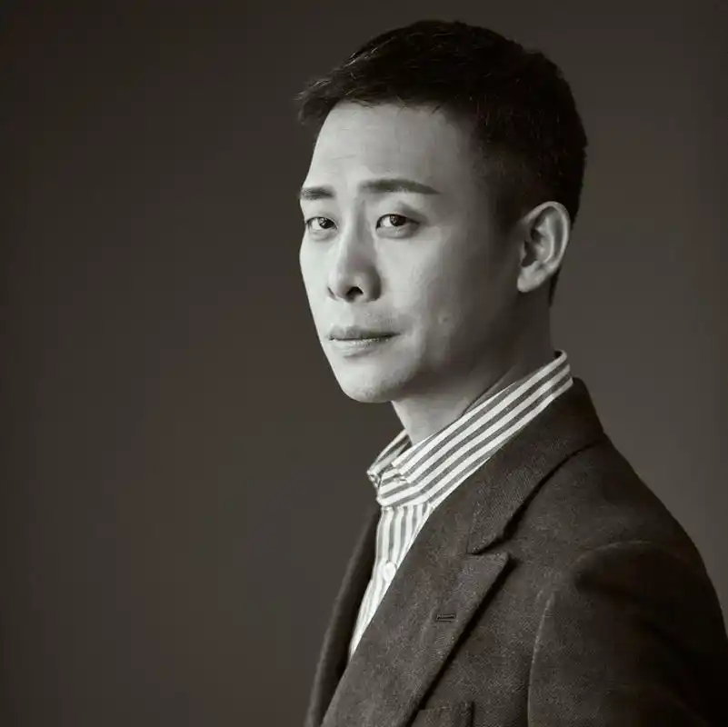 张译被边防战士的事迹所感动,想要歌颂强大的祖国