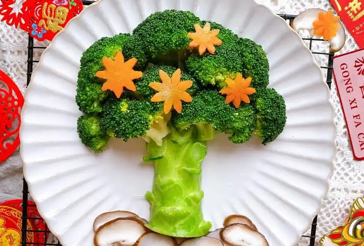 年夜饭创意菜之发财树西兰花做成你吃不起的样子寓意招财进宝