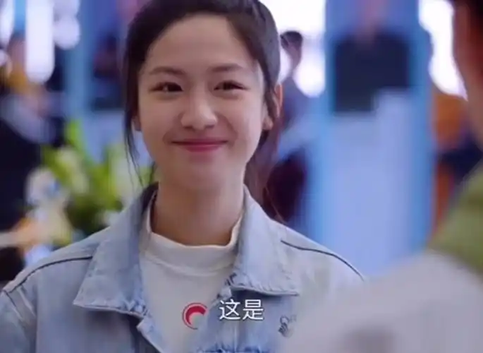 【周翊然×向涵之】女孩偶遇一男孩觉得很面熟,没想到是从小的青梅