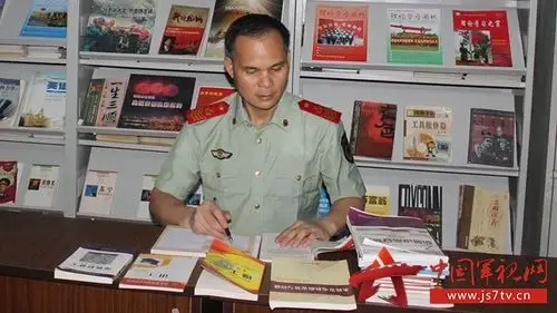 武警水电六支队"七级士官" 年近五十坚守任务一线