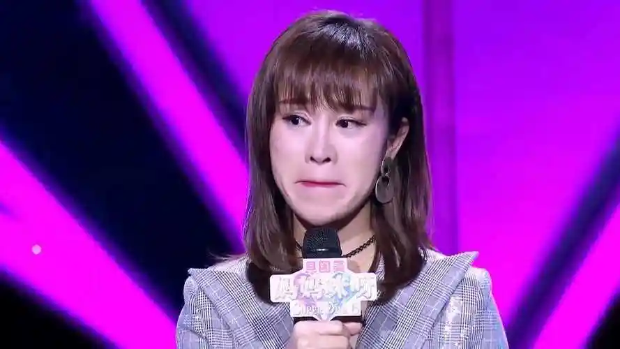 妈妈咪呀孙晶晶是曾经妈妈咪呀全国冠军如今生活发生变故