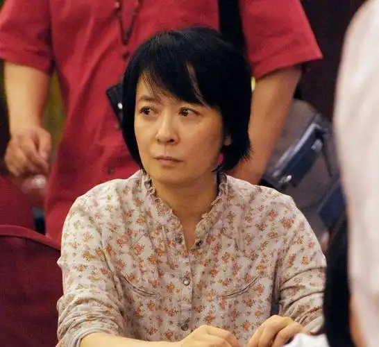 "野模出身"孙怡:与董子健7年感情破裂,离婚其实早有预兆?