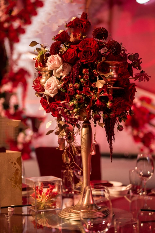 婚礼风格:复古风,唯美颜色:红色,黄色婚礼类型:中式婚礼【麦瑞蜜婚礼