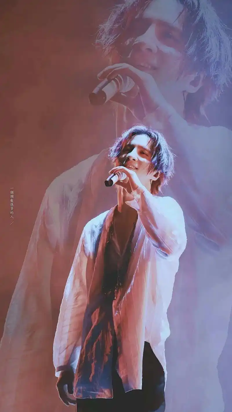 壁纸 #薛之谦 你们需要的手机壁纸来喽 可以下载 - 抖音