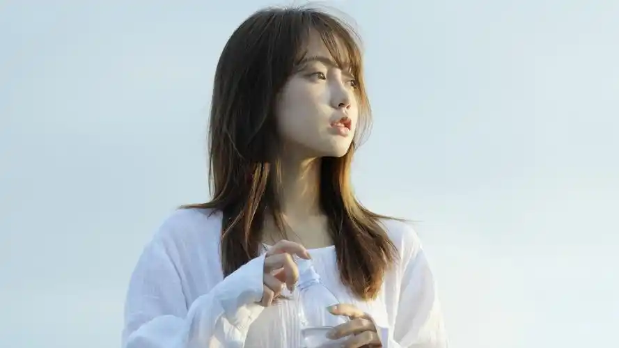 清新甜美的小姐姐