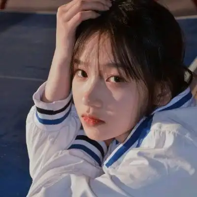 女生精致高清头像真人好看的女生精致微信头像图片