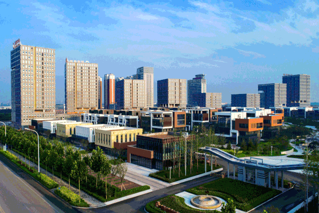 vr看园区,来这里开启商务办公新时代