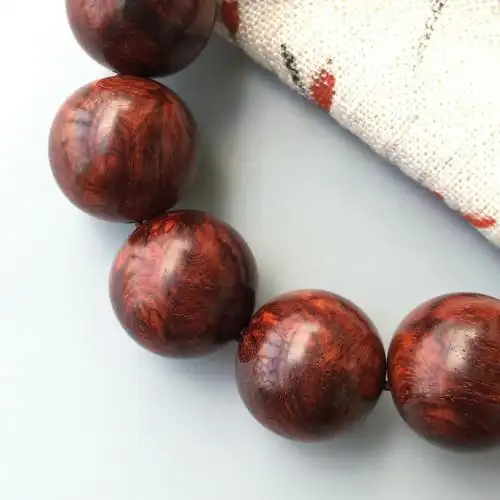 20mm瘤疤小叶紫檀手串