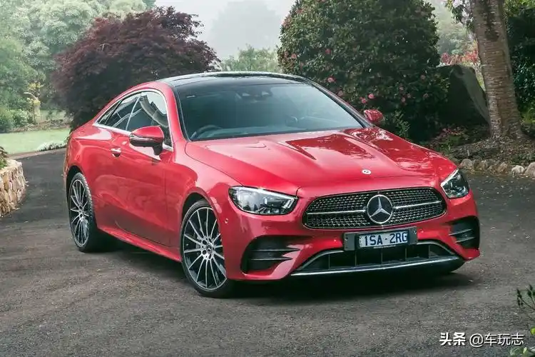 全新奔驰e300双门轿跑:来自c级相同的发动机又如何?