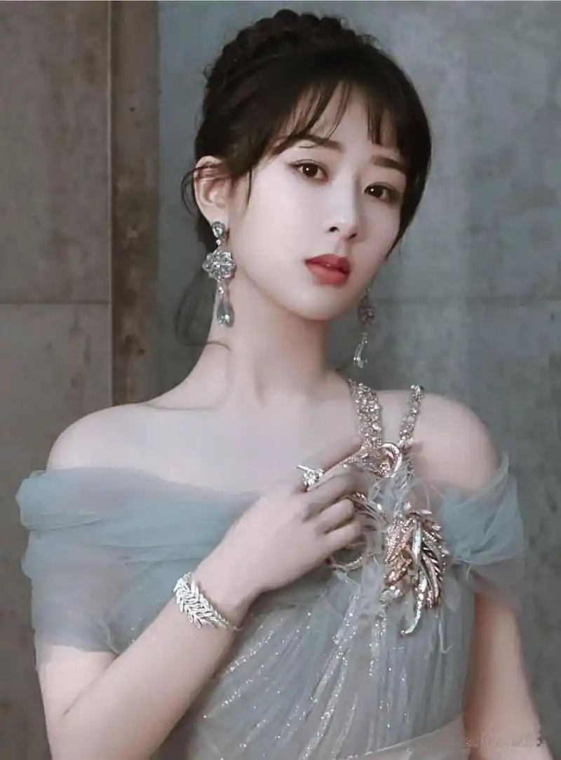 杨紫备受喜爱的演员