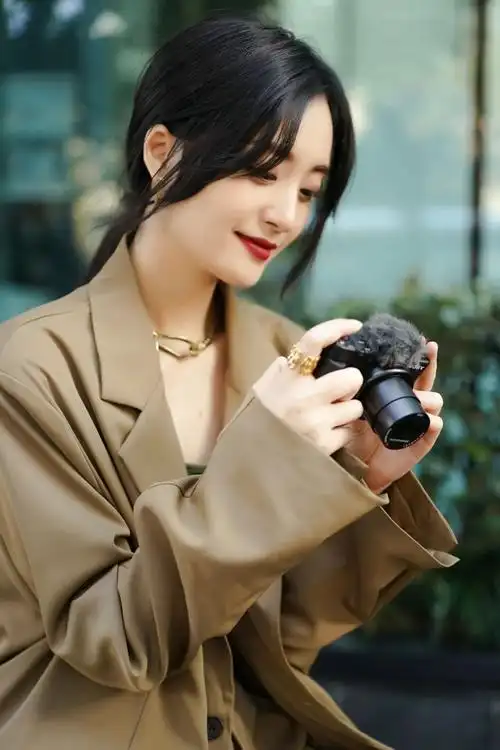 抖音达人"柚子cici酱":手撕"渣男"涨粉千万,偶尔也想演坏女人