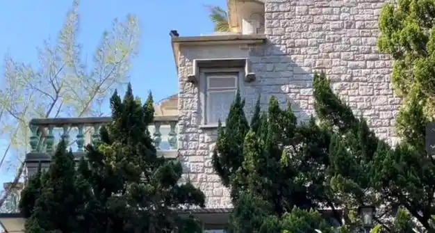 何鸿燊离世3年浅水湾1号豪宅加装15米高围栏戒备更加森严