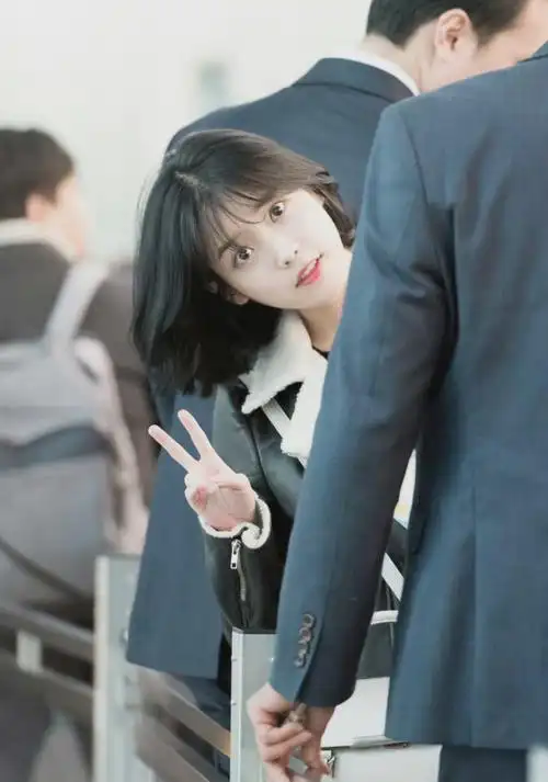 iu鲻鱼头发型##iu短发自拍