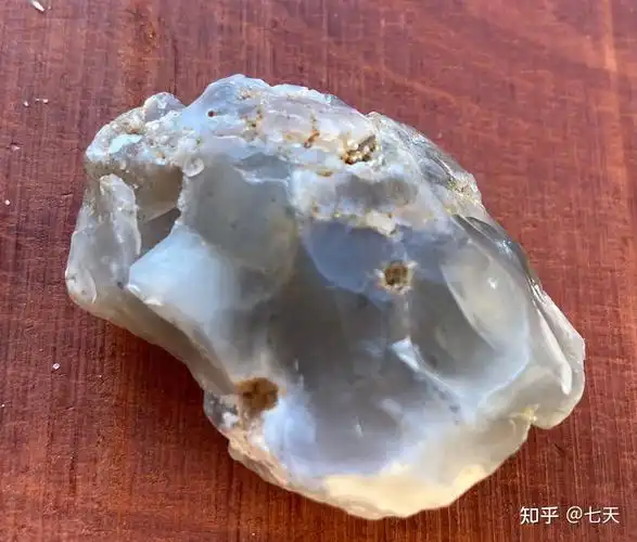 新疆蛋白石,请叫它中国欧泊