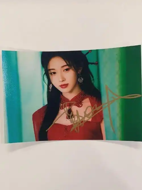 圈圈将抽取【热转第一】的小伙伴送出鞠婧祎签名照一张,12月31日