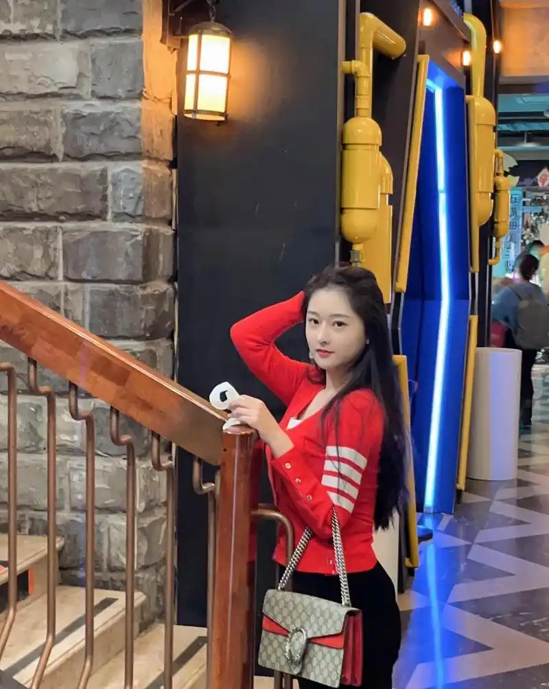 吉林大学校花女神:火山小狐狸