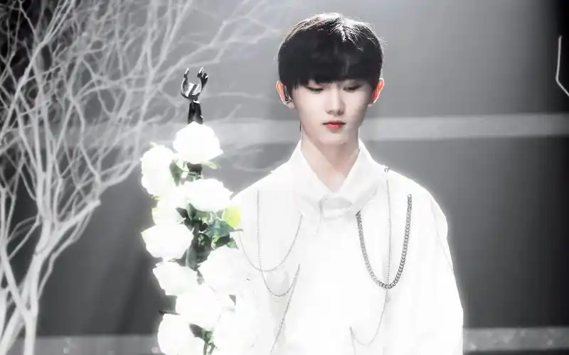 马嘉祺台风蜕变之战雪落下的声音focus