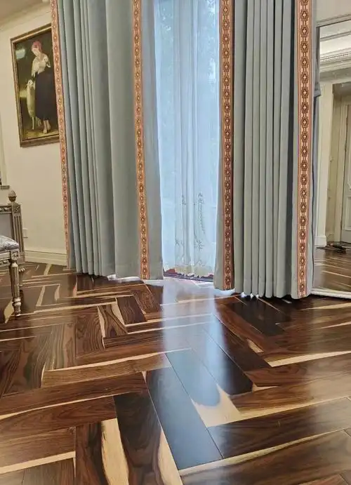 黑檀木自带王者风范人字拼更显时尚气息#酸枝 #黑檀 #进口地板