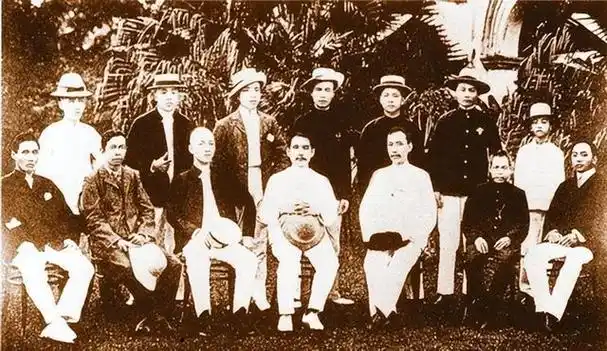 归葬南京紫金山(丙)—遗体改殓—孙中山先生葬事始末(5)