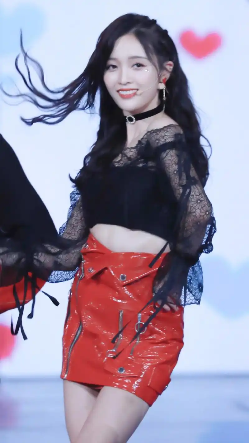 火箭少女101吴宣仪最新图片67