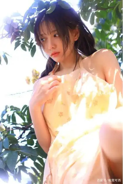 斗鱼最性感舞娘罗米娜回归直播间!网友已经欲罢不能!