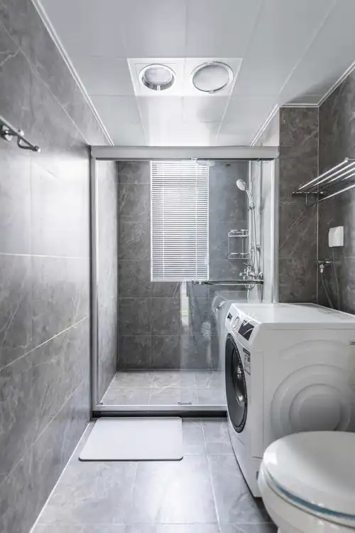 美式风格三居室卫生间装修效果图