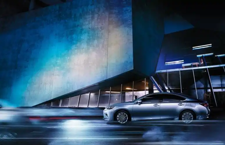 满血复活的全新雷克萨斯es,带着这些优点,是否能让你放弃bba?