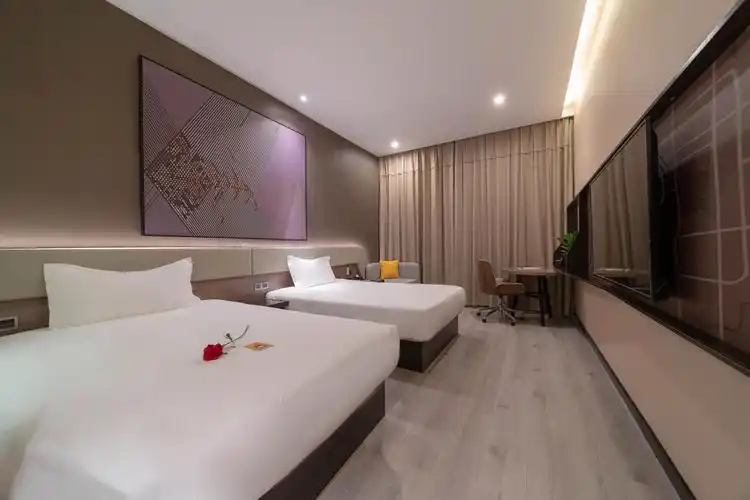 iu酒店五店齐开逆势新生