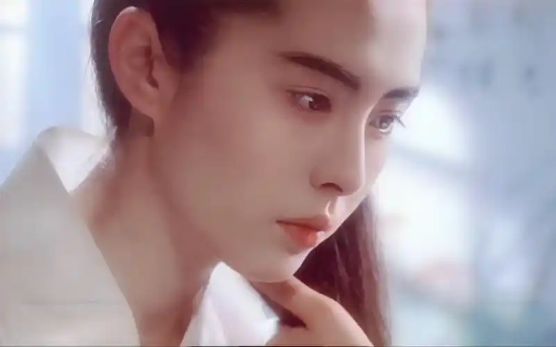 王祖贤绝美古装似仙女下凡尘,配上周杰伦中国风的《发如雪》美轮美奂