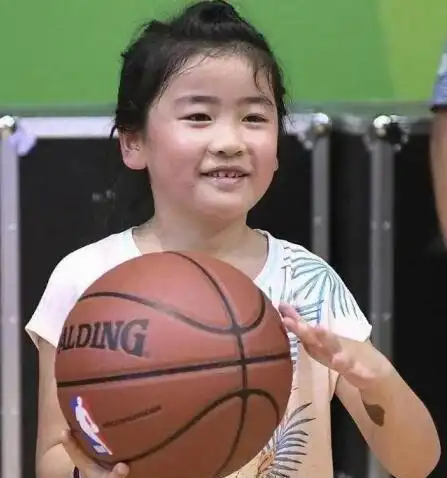 姚明女儿姚沁蕾多高九岁身高160cm比一般成年女性都高
