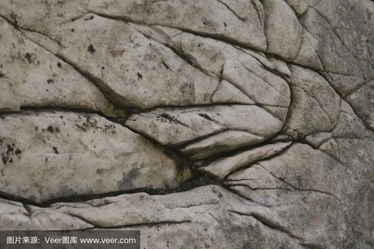 裂缝的岩石