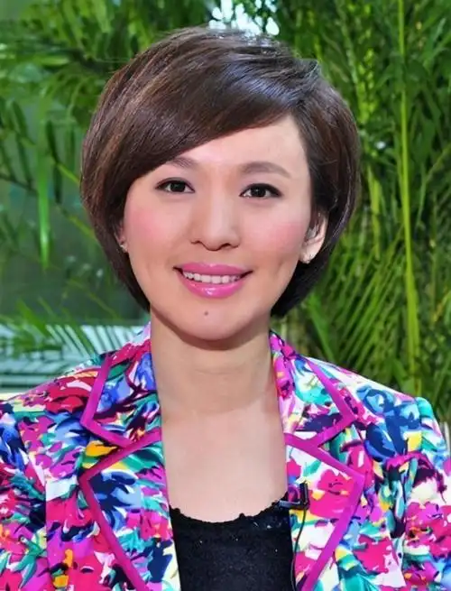 43岁央视最美主持人,从《新闻联播》"消失",原因引发热议