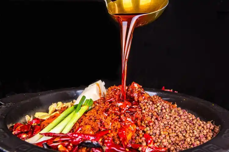 重庆火锅对于一个热爱吃火锅的我来说,从未想过火锅会成为自己记忆中