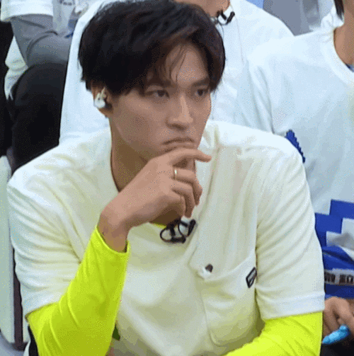 角落里的表情艺术家赞多