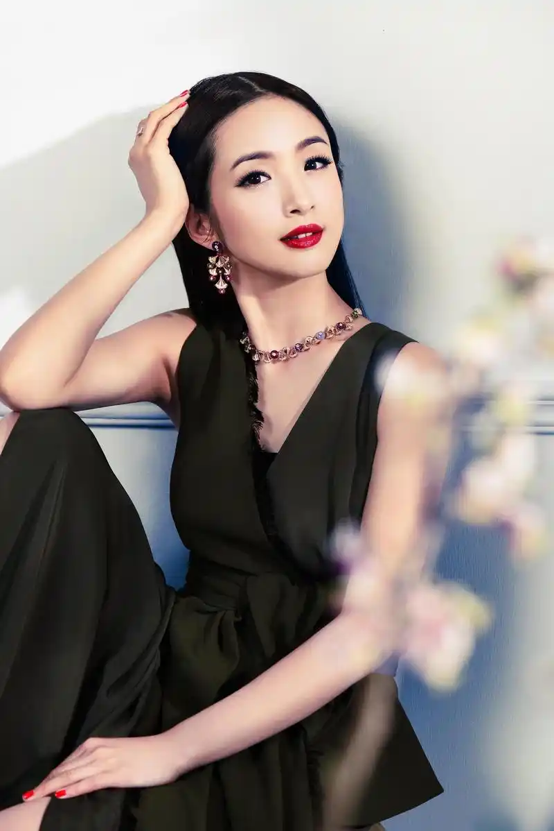 林依晨精通英语,韩语都不为奇,忘记台湾口音的台词才让人叫绝