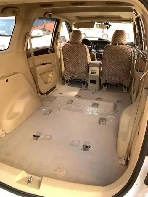 17款宝骏730座椅改装