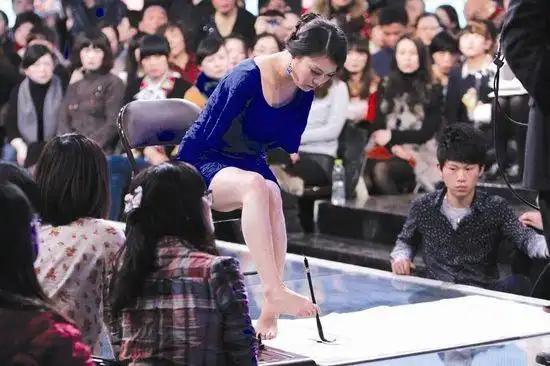 无臂女孩相亲:雷庆瑶是全国自强模范(图)