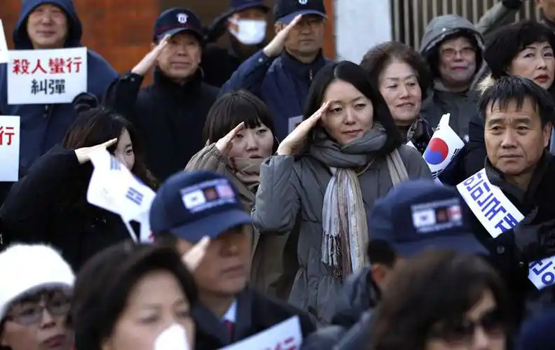 韩国示威者连续3天在中国使馆前抗议