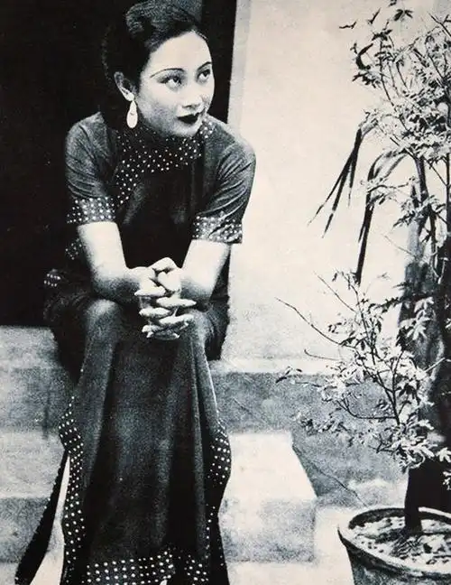 旧时光民国影后胡蝶的10张绝版老照片她的美惊艳了一个世界