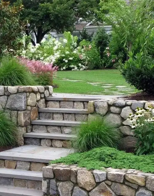 花园台阶设计一步一景不是梦让院子充满层次与美感