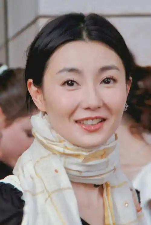 张曼玉年轻照合集:如此独特之美,配得上26次影后殊荣,值得珍藏_模样