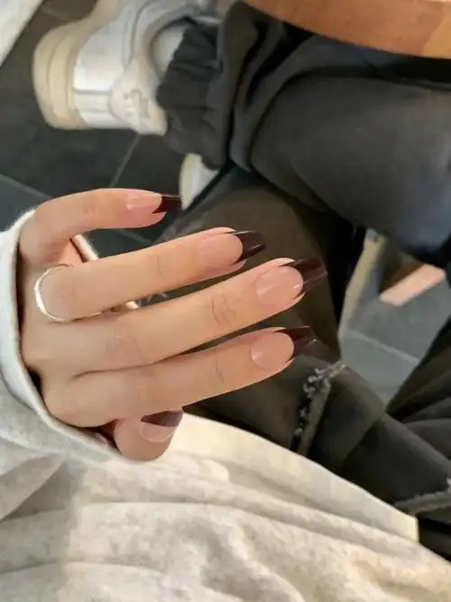 100 款巨好看的新年美甲!开运显手白,短甲也能做!