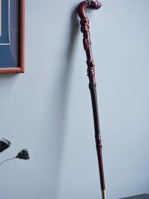 小叶紫檀知足常乐拐杖