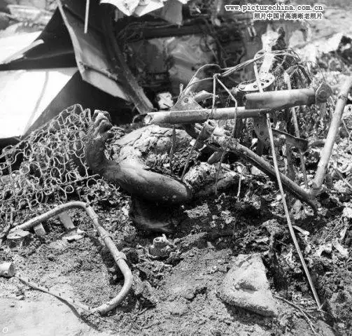 1949年7月7日:美国加利福尼亚 飞机坠毁事故