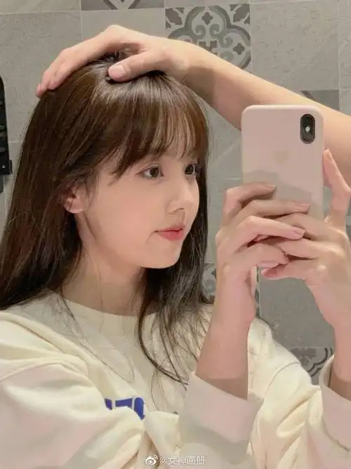 可爱小姐姐迷人自拍美照欣赏好看啊