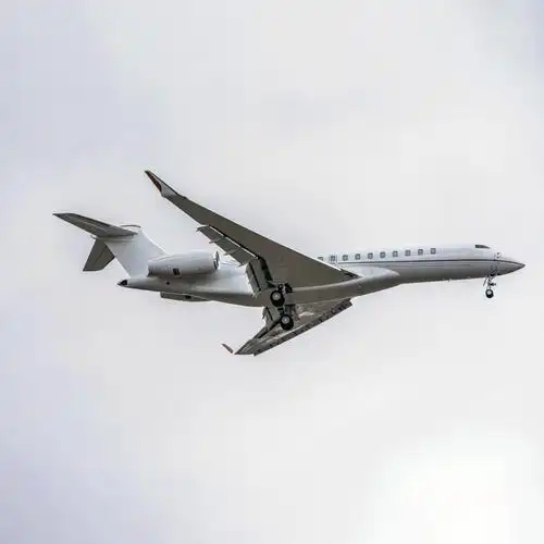 组图:戳图看环球7500公务机飞天视角_腾讯新闻