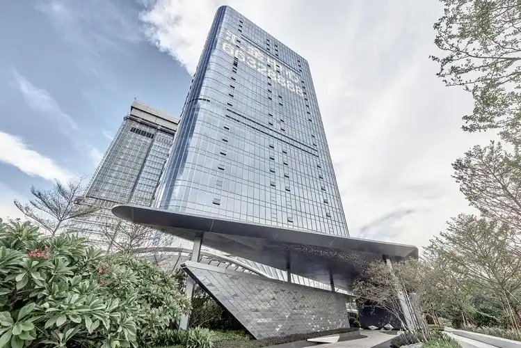 广州——世茂汇金中心