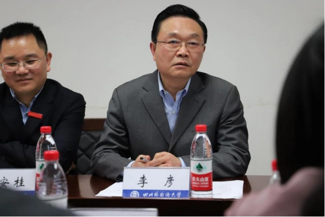 副校长李彦在致辞中表示,我校作为国家最早设立的四所外语专业高等